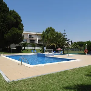 https://alporchinhos-beach-garden.hotelaalgarve.com